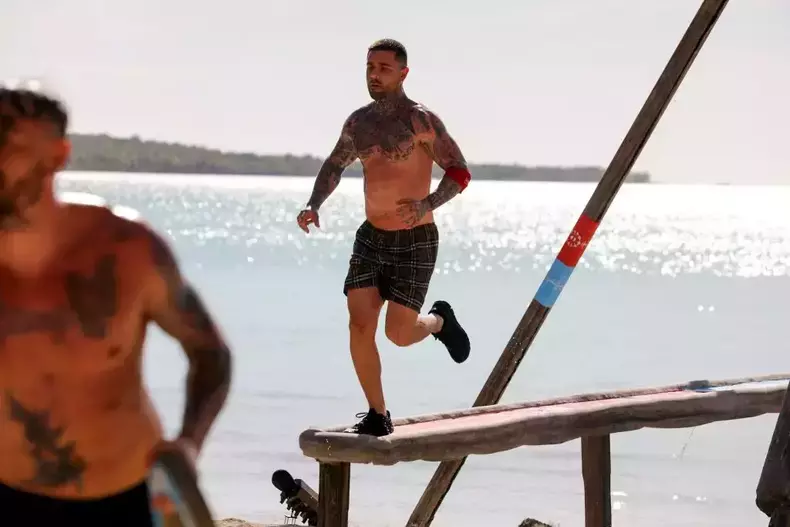 tj-miles-survivor-trecut-1