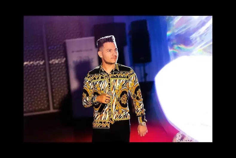 https-__www.cancan.ro_wp-content_uploads_2022_12_florin-raduta-x-factor-2