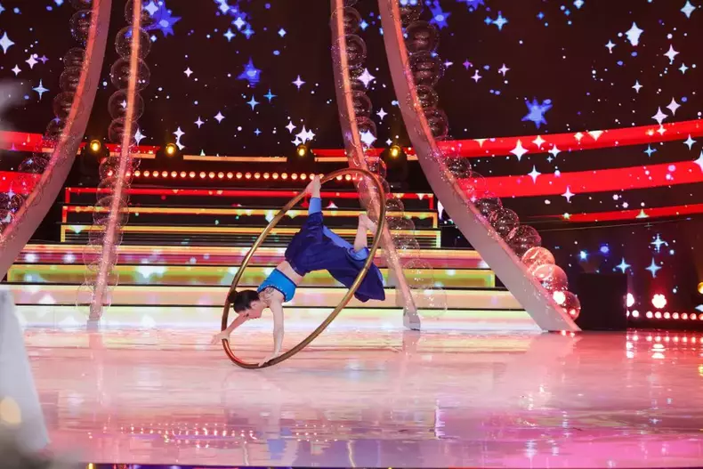 revelionul-cel-nebun4-1024x683-1