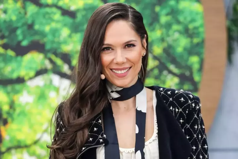 cum-a-cucerit-o-razvan-pe-irina-fodor