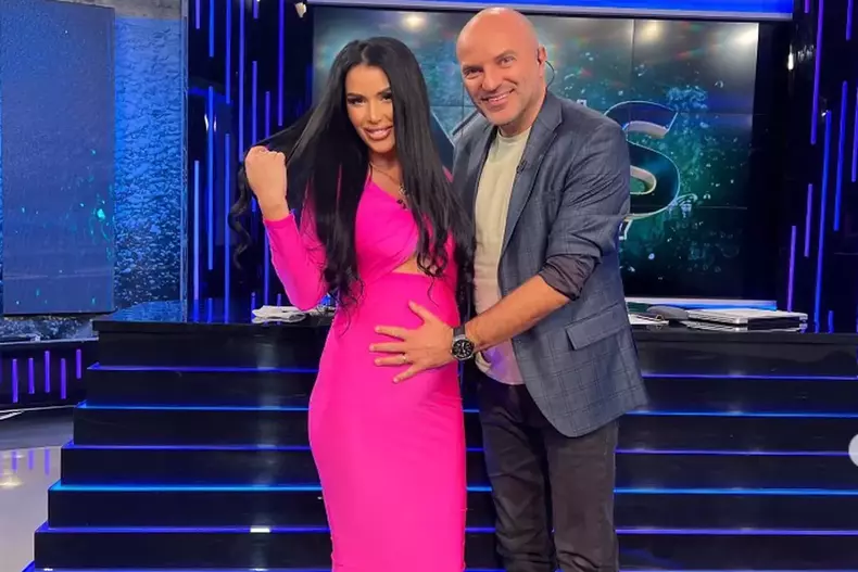 daniela-crudu-insarcinata-in-3-luni-si-jumatate-5
