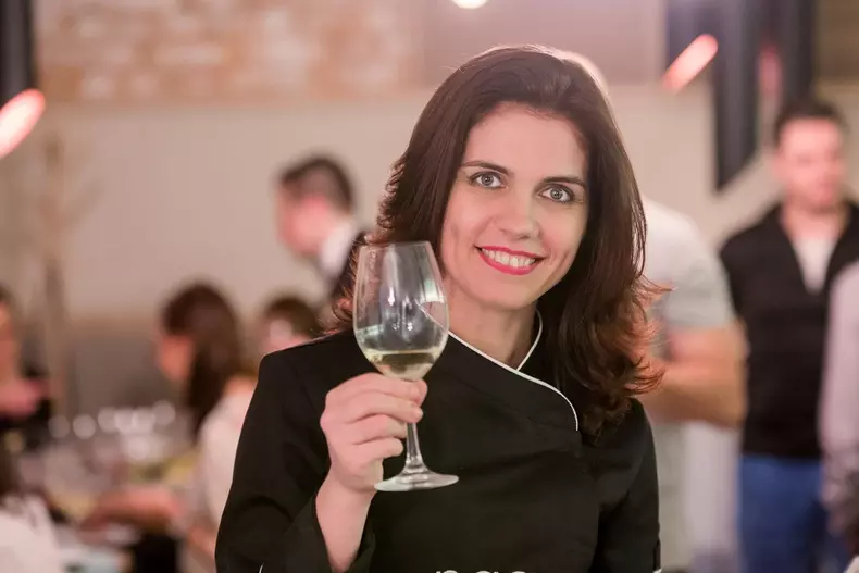 castigatoarea-primei-editii-masterchef-aida-parascan-1