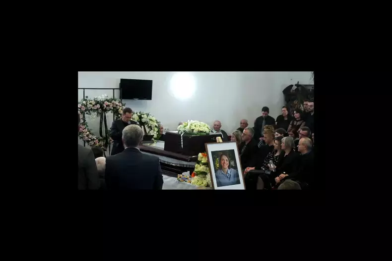 https-__www.cancan.ro_wp-content_uploads_2024_04_screenshot-2024-04-09-090236