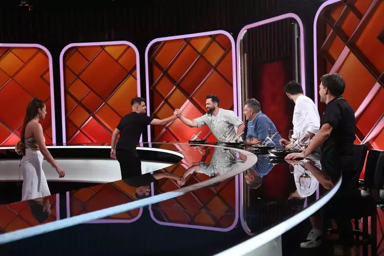 babasha-si-sora-lui-la-chefi-la-cutite