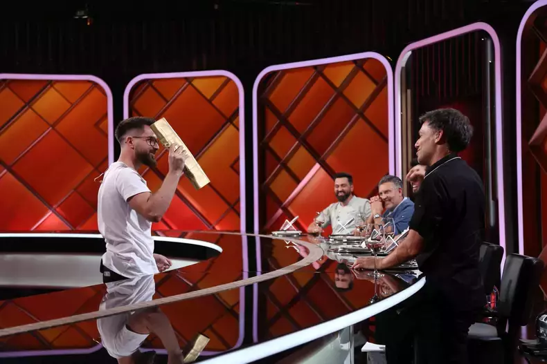 chef-stefan-a-dat-cutitul-de-aur2