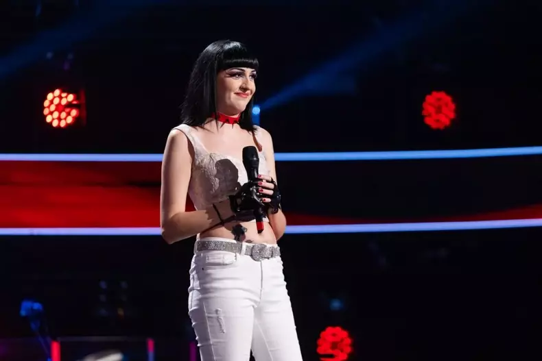 raluca-moldoveanu-1