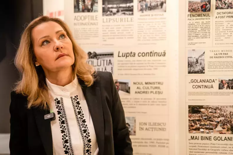 elena-lasconi-4-4