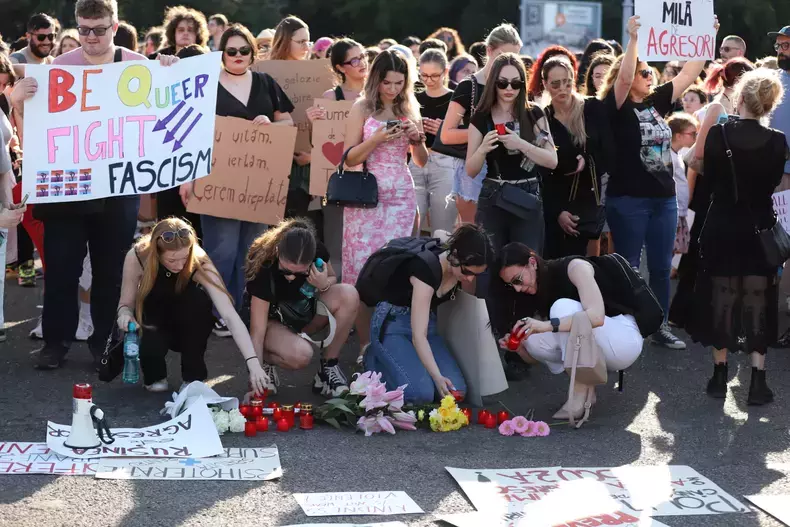 protest-femei-guvern-1-2