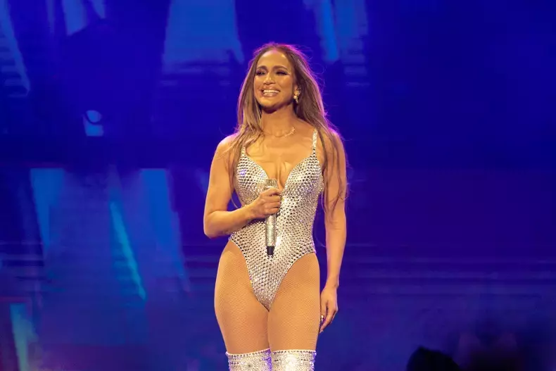 hepta_8436424-scaled