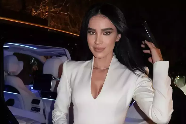 adelina-pestritu-a-implinit-38-de-ani-5-1-e1739012545994