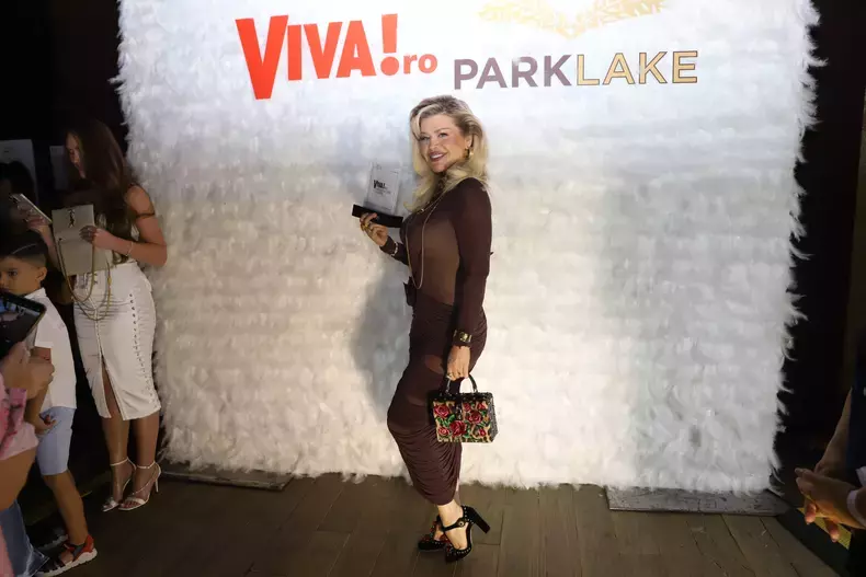 loredana groza la petrecerea viva7
