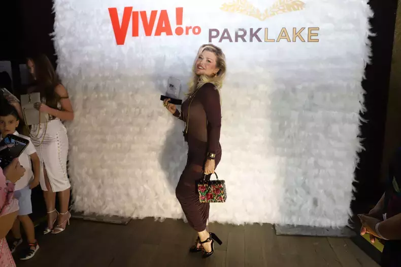 loredana groza la petrecerea viva8