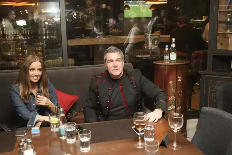 tania budi si dan bittman5