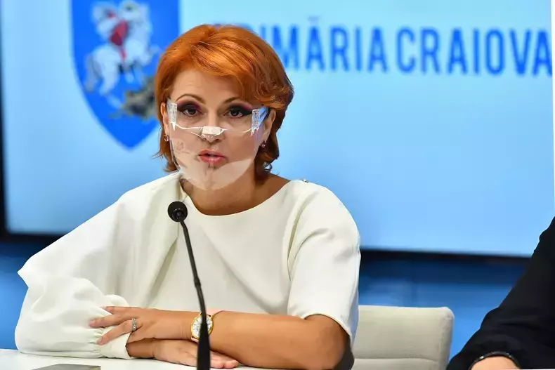 hepta_5874128-scaled-1