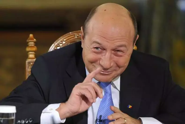 traian-basescu_33_2bb8124a75