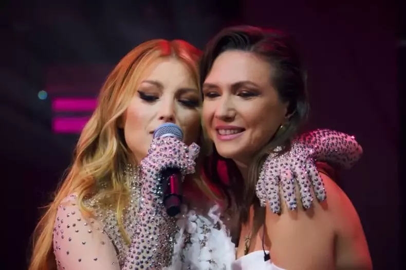 adela popescu elena gheorghe (2)