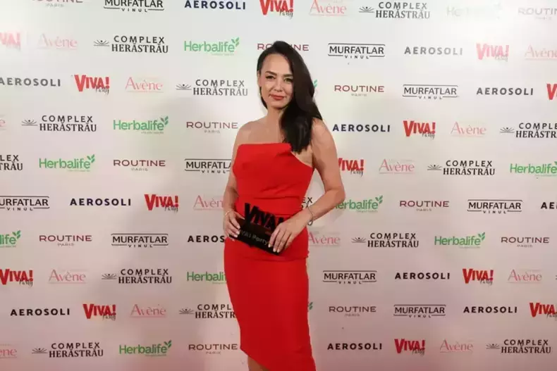 andreea-raicu-petrecere-viva