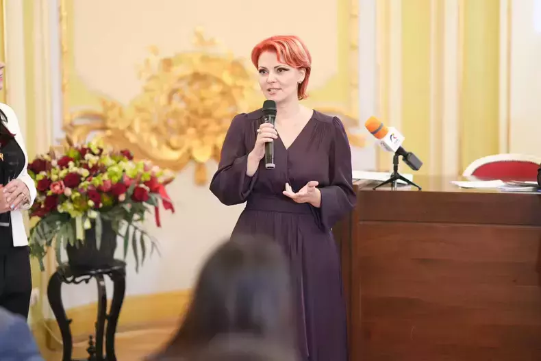 lia-olguta-vasilescu-10