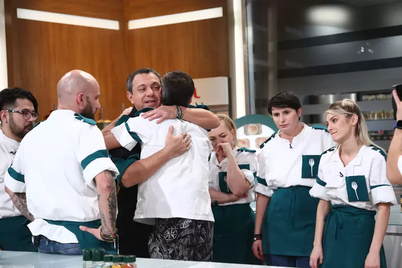 Chefi la cuțite, 17 mai 2021. Sorin Bontea a pierdut unul dintre concurenți. Cine a fost eliminat (1)