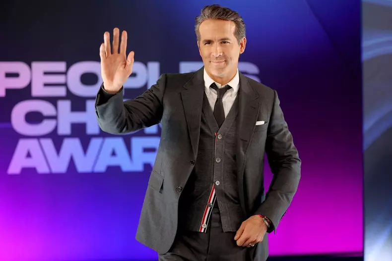 2022 People's Choice Awards - Red Carpet