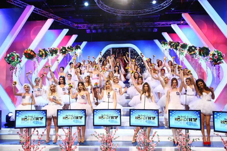 Maria Cârneci, Laura Lavric, Elena Merișoreanu și Mirela Vaida vin astăzi la “Te pui cu blondele” (1)