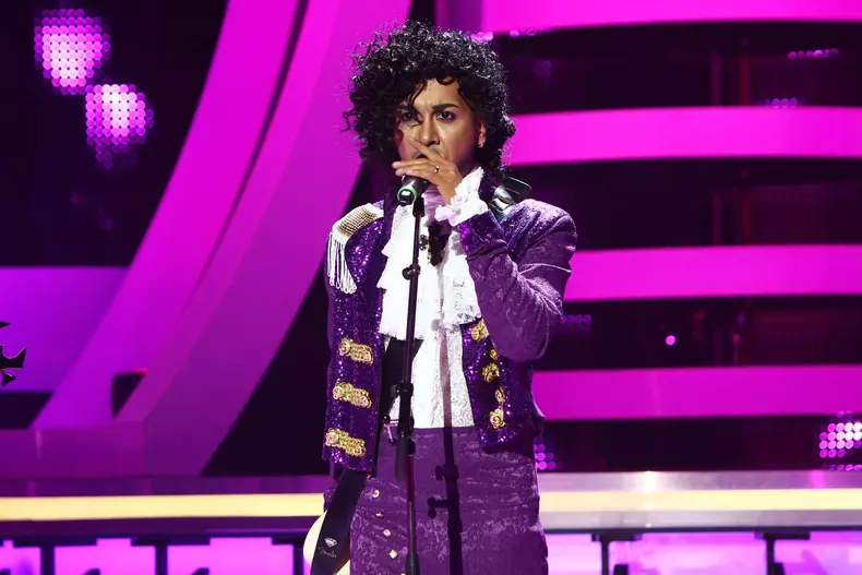 Te cunosc de undeva 13