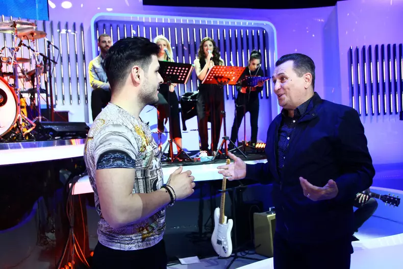 Liviu Vârciu îl serbează pe Nea Mărin, miercuri seară, la „Zaza Sing” (2)