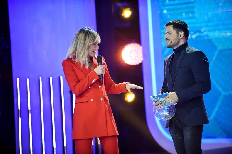 Pepe, Sore și Nicoleta Nucă se întrec în versuri (7)