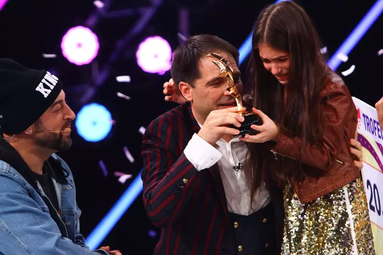 Sezonul 8 „Next Star” a fost câștigat de Katia Cărbune (10)