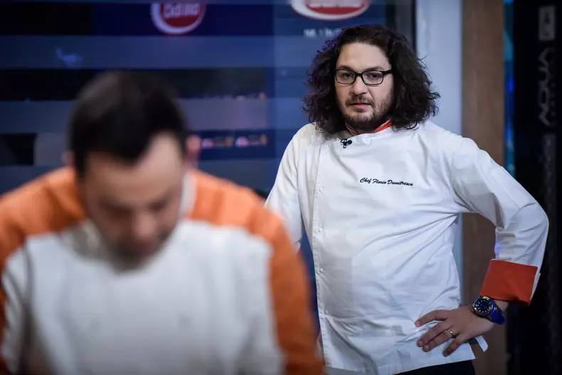 Sunt ultimele confruntări de la „Chefi la cuțite” Chef Dumitrescu dă afară doi concurenți (7)