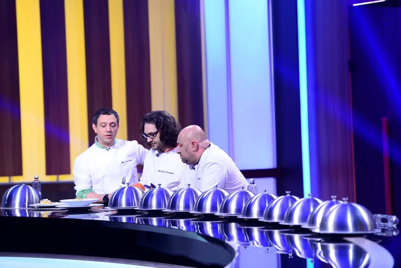 Te cunosc de undeva 3 aprilie 2017 (1)