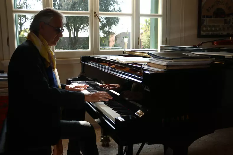 Anca Lungu a fost acasă la Andrea Bocelli (3)