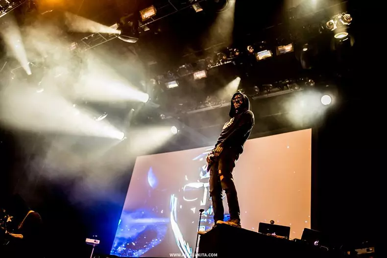 Carla’s Dreams lansează piesa “Până la sânge”