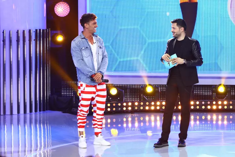 Diseară, la „Zaza Sing”, Liviu Vârciu îi aduce la tv pe Paula Chirilă, Max Dragomir și Dorian Popa (7)