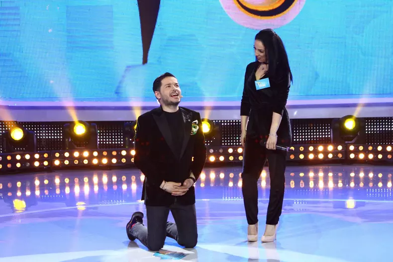 Giulia Anghelescu, George Papagheorghe și Raluka sunt invitații lui Liviu Vârciu, diseară, la „Zaza Sing” (10)