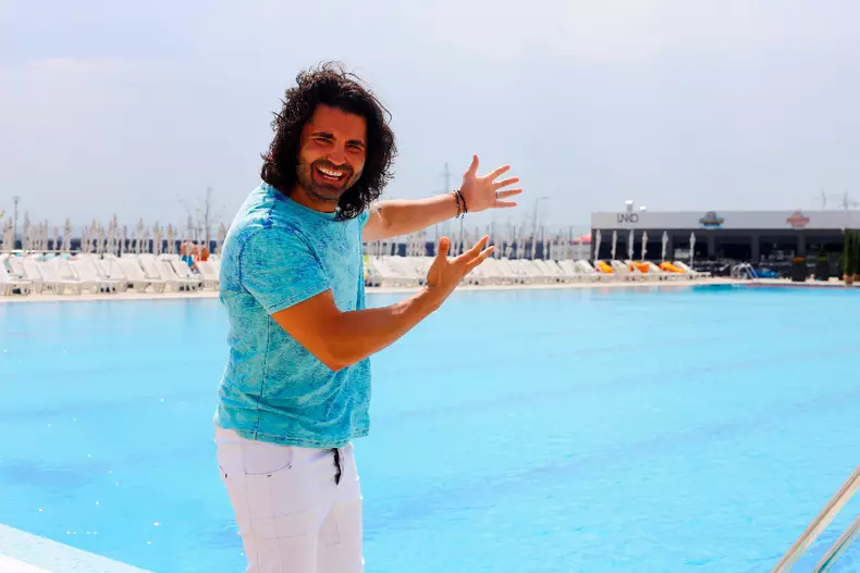 Pepe dă startul emisiunii “Gashka mare” (1)