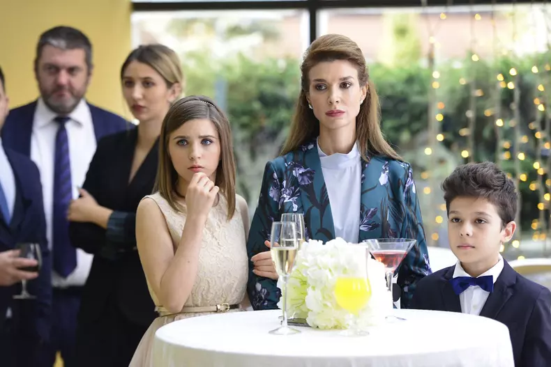 Ana si Petru Caragea_Helene