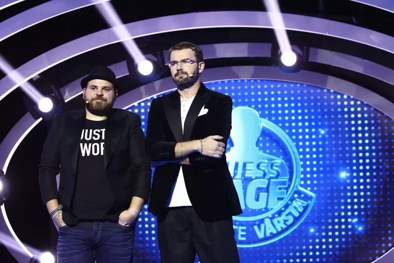 Doi buni prieteni au pierdut toți cei 100.000 de lei puși în joc, aseară, la “Guess My Age – Ghicește vârsta” (10)