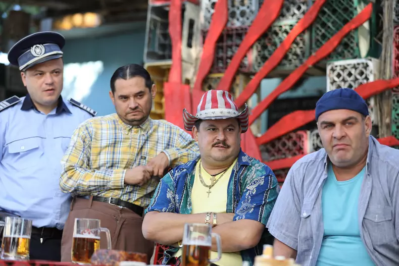 Robi, Dorel, Bobita si Rata - Las Fierbinti