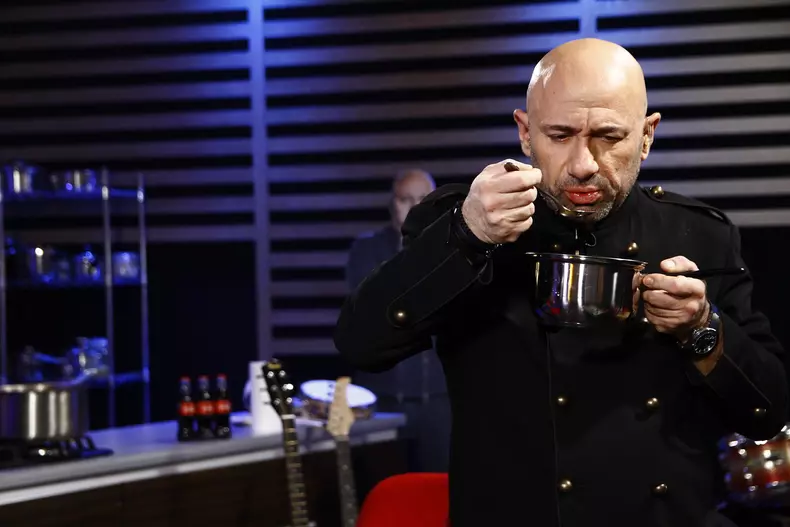 Am aflat ce mănâncă Gina Pistol la filmările ,,Chefi la cuțite” (2)