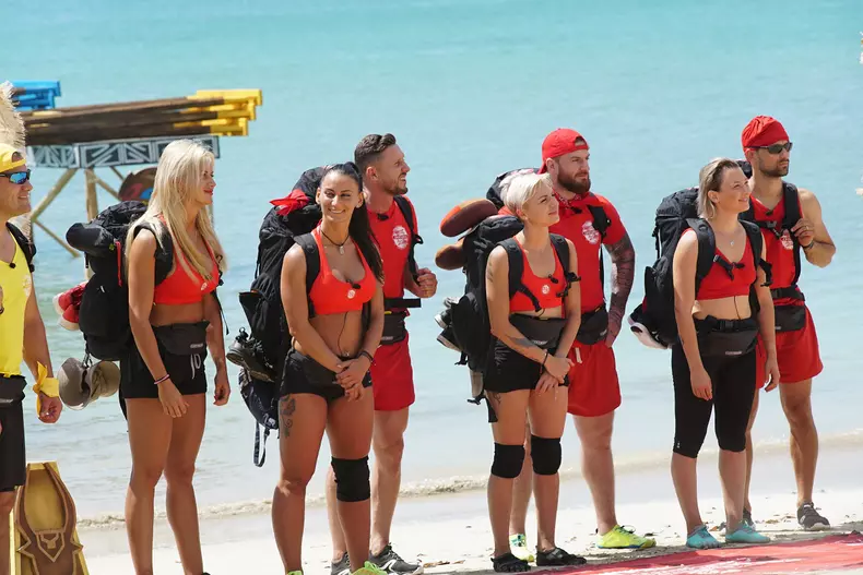 ultimul trib madagascar (3)