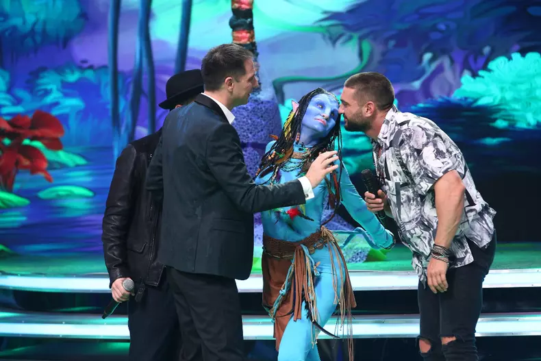 Scena misterelor (10)