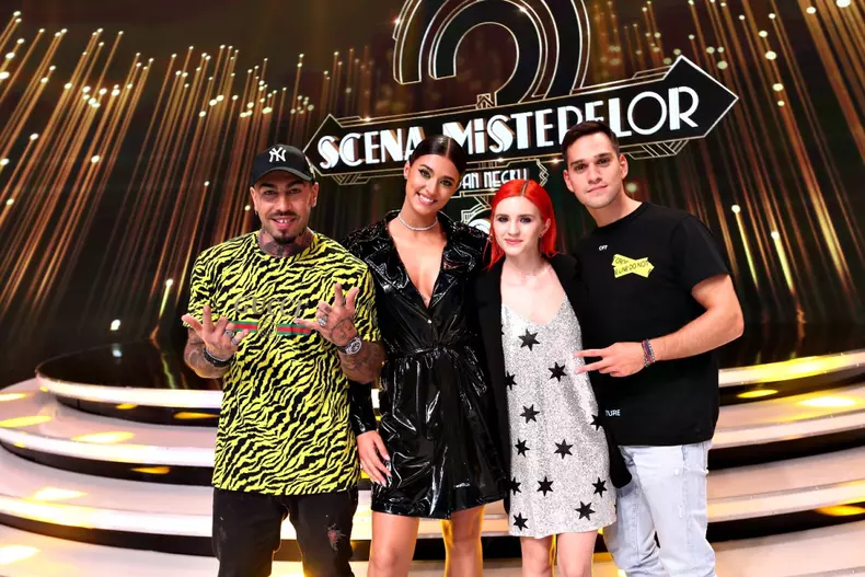 Scena misterelor (15)