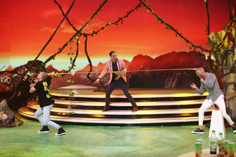 Scena misterelor (9)