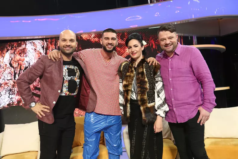 Scena misterelor (1)