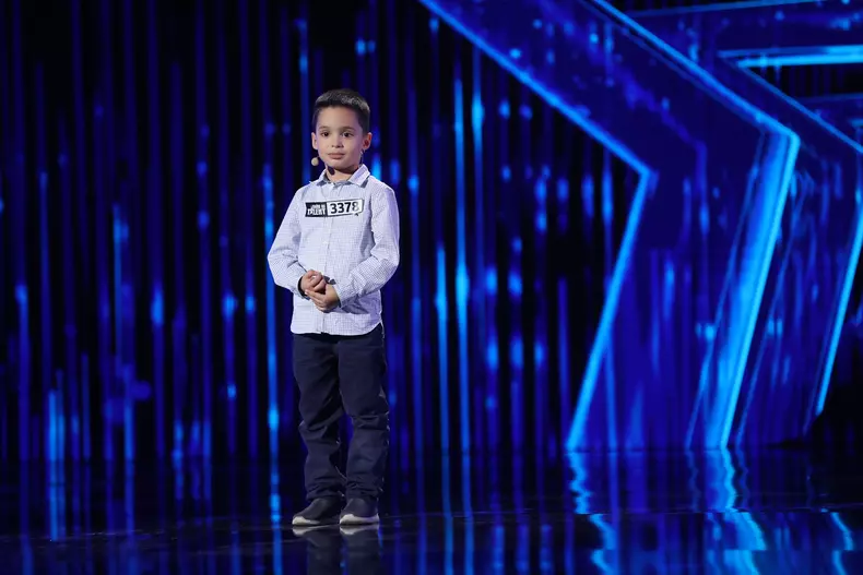 Theodor Marcu (golden buzz Andi Moisescu)