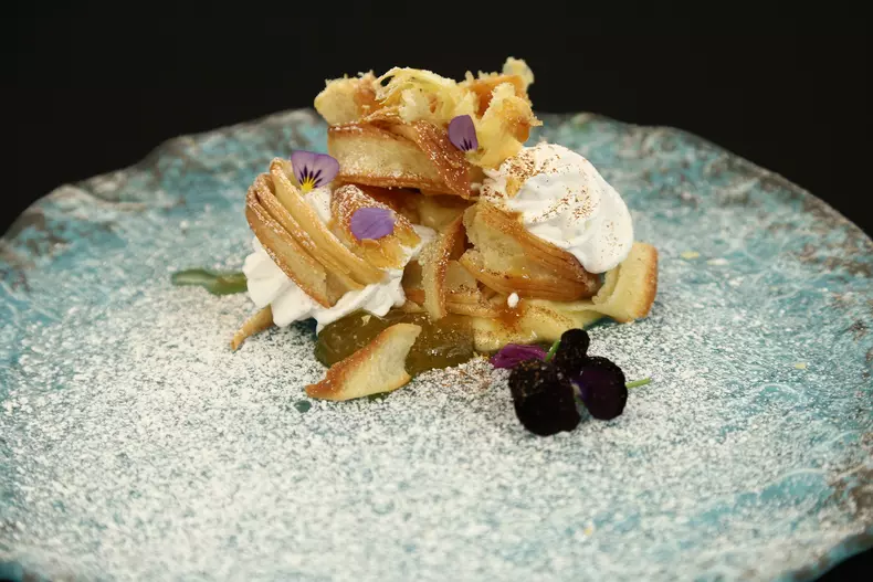 Chef Bontea - Cruffin - castigatoare amuleta