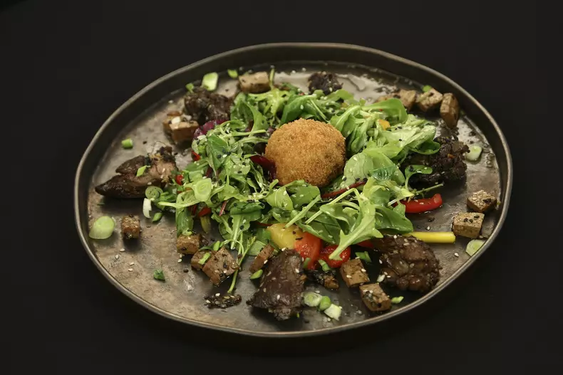 Chef Scarlatescu - castigator amuleta 3 - salata asiatica