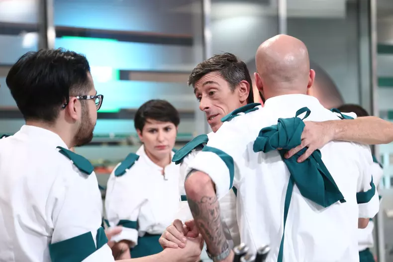 Chefi la cuțite, 17 mai 2021. Sorin Bontea a pierdut unul dintre concurenți. Cine a fost eliminat (4)