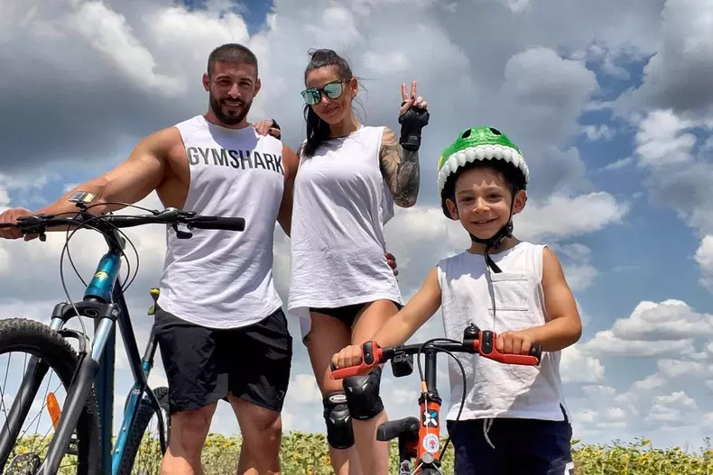 Roxana Vancea șochează cu imaginile din trimestrul doi de sarcină. Am luat în greutate două kilograme (2)